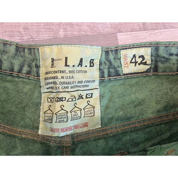 NEW LAB jean shorts Mens SZ 42 - Picture 2 of 3